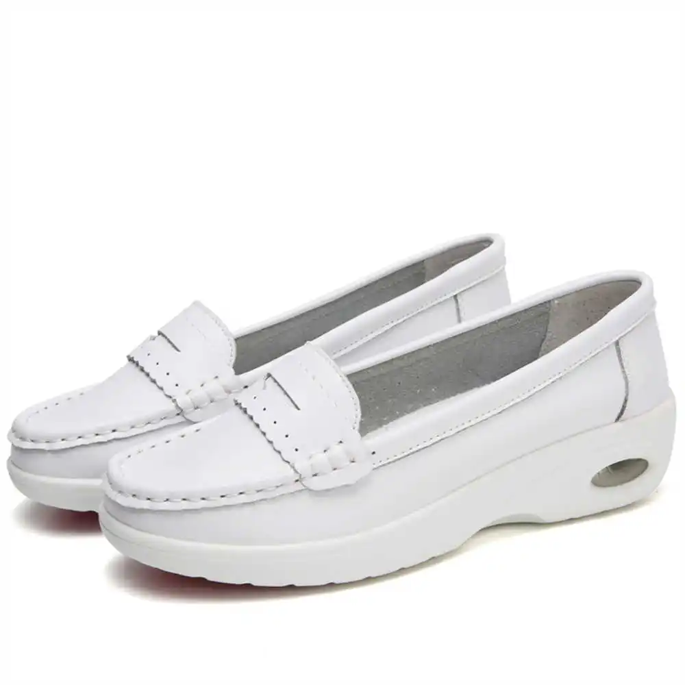 Thick Sole Slipon White Traine - Tech Accessories Dropshipping ulasan dan harga