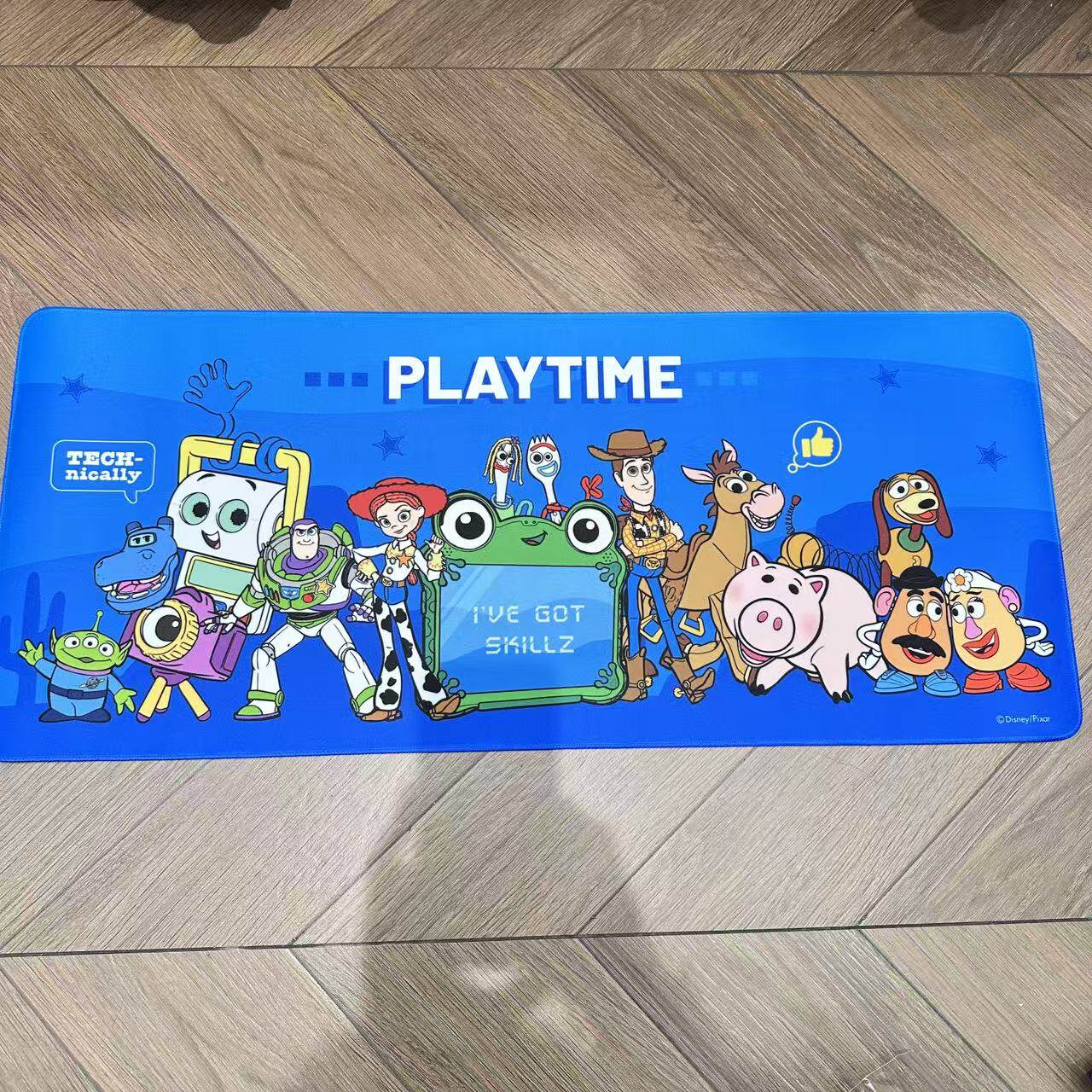 Disney Pixar Toy Story Large M - Tech Accessories Desk ulasan dan harga